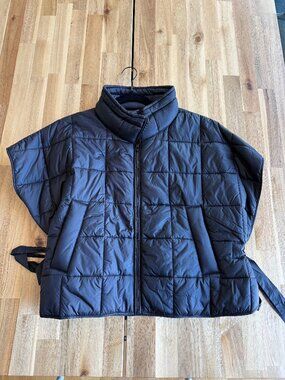 Grade & Gather Quilted Vest M NWOT